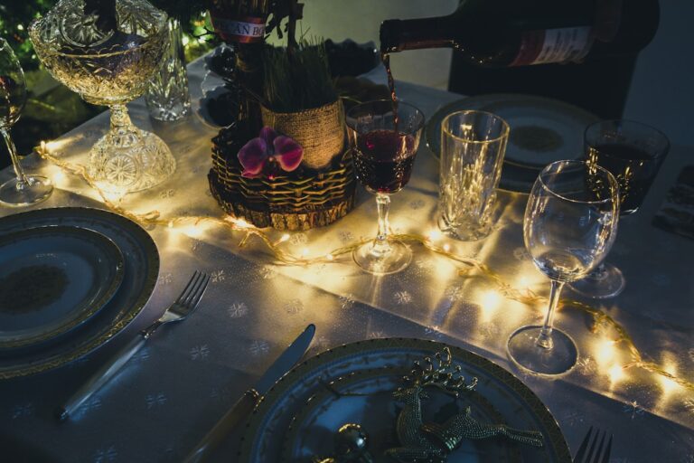 Clear glass drinking tumbler