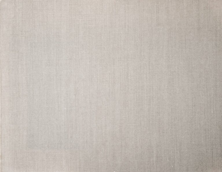 Folded natural linen napkins